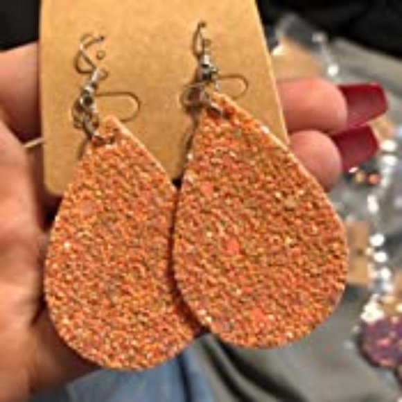 12 Pair Glitter Faux Leather Petal Earring Lot NWT - Picture 3 of 3